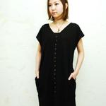 omake/linen gauze embroidery one-piece/kokutan