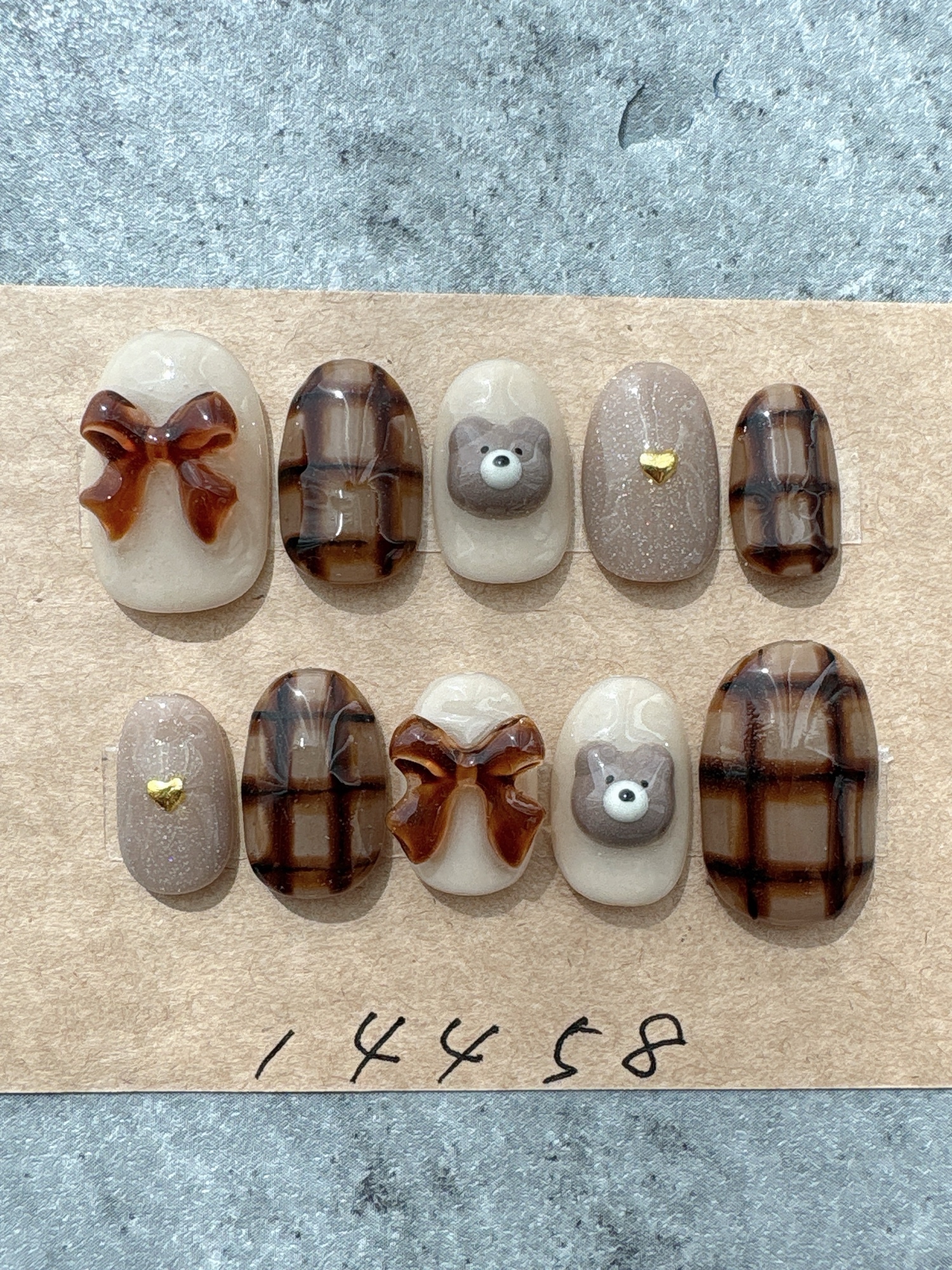 ネイルチップニュアンスカフェラテくまちゃん962 ネイルチップニュアンスカフェラテくまちゃん962専用 ネイル