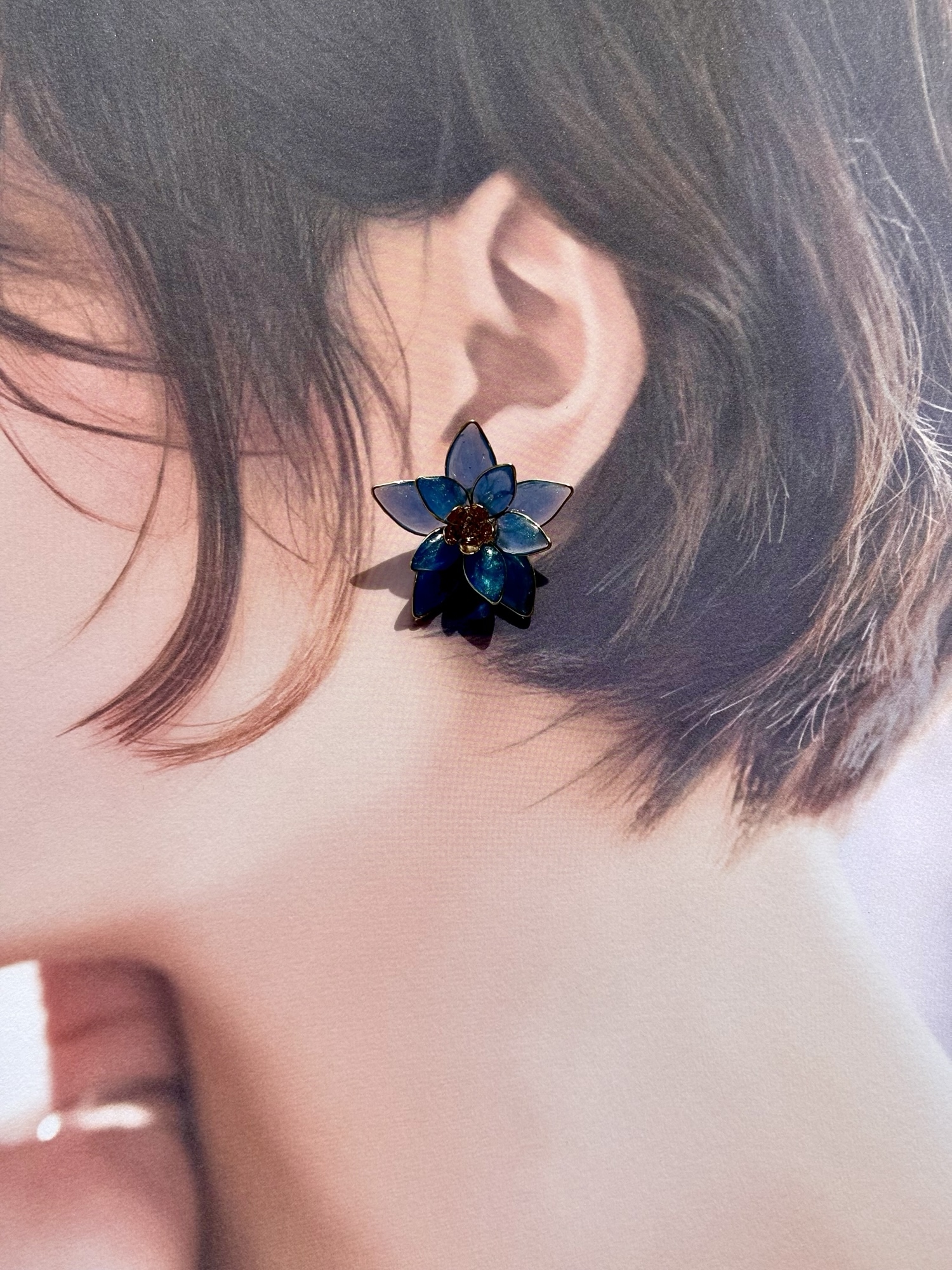 蓮の花 ピアス イヤリング / 蓮 ロータス レジン フラワー ワイヤー