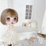 ベッドフロアのある背景ボードレンガ仕様-ミニチュア ハウス 背景ボード ブライス リカちゃん １／６ 家具 オビツ 棚 机 ドール ハンドメイド 小物