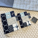 《受注製作》☑︎サイズ選択可　ほぼ日手帳カバー ミナペルホネン tambourine ネイビー◯ ライトブルーにsmile flower のハギレをメインに片面チョコっとパッチカバー