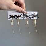 【No.51】リボン|ブライダル|ウェディング|結婚式|前撮り| ウェディングフォト|お呼ばれ|ドレス|黒|ブラック|長め|大ぶり|チェーン|ゴールド|ピアス|イヤリング|金属アレルギー対応