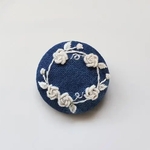薔薇の1色花刺繍ブローチ 【送料無料】