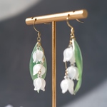 はんなり鈴蘭の耳飾り　ホワイト