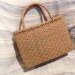 国産山葡萄籠　網代編み角　