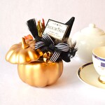 NEW！ハロウィン　パンプキンアレンジメントⅡ （ゴールド）