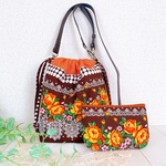 巾着ショルダーバッグ(ミニポーチ付き)ブラウン×オレンジ