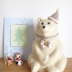 しろくま貯金箱　クリスマス　サンタ帽子&リース付きチョーカー　２点セット