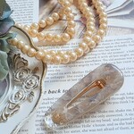 Scaglie  di  sirena 　人魚姫のうろこ　ヘアクリップ　淡色　ベージュ　天然石風　