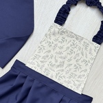 メルカリで100枚以上売れたキッズエプロン 三角巾セット キッズエプロン 子供エプロン 花柄 北欧 シワになりにくい イージーケア 送料無料 