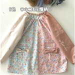 半袖/長袖　2色　ネコ&花柄　90-130cm ☆スモック☆掛け紐付き　ループ　リボンポケット　サーモンピンク　水色　小花柄　お洒落　可愛い