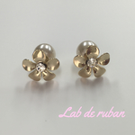 ハナアオイピアス　パールキャッチ