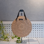 ♥️サークルバッグ　ナチュラル／ちょっぴりモードなペタンコサークルバッグ／ナチュラルカラーが合わせやすい／浴衣・着物にもgood❣️