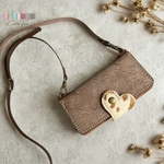 ◆7色◆ハラコハートの本革手帳型スマホケースショルダー[多機種対応]iPhone17.Xperia.Galaxy