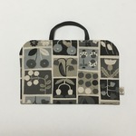 ぺたんこだけど、いっぱい入るバッグインバッグ『北欧スクエア』