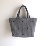 ✱受注制作✱ ヌビバッグ Mサイズ グレー ハート刺繍 ハンドメイド