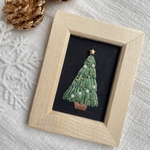 シンプル　クリスマスツリー　刺繍フレーム　インテリア　クリスマス　冬