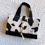 【送料無料✨‼︎】レビューブックカバー　受注生産🐮《大人気》うしさん　（底ブラック×うしさんアイボリー）看護師　管理栄養士　保健師　社会福祉士　その他のサイズもご相談ください♡