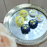 南仏リゾート風小花くるみボタンのイヤリング/ピアス