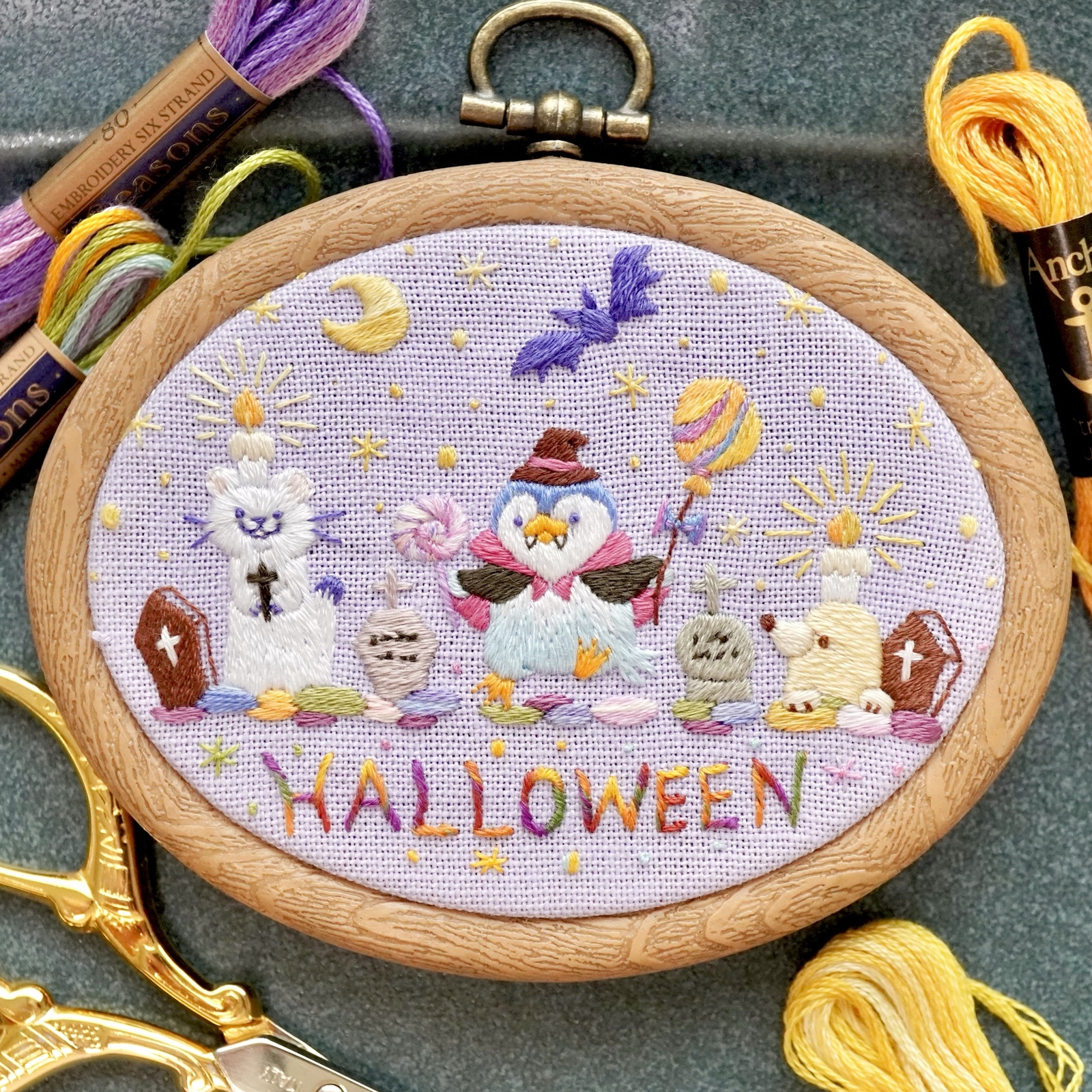 図案とステッチ】猫とウサギの仲良し刺繍 - いきもの刺繍家 moha