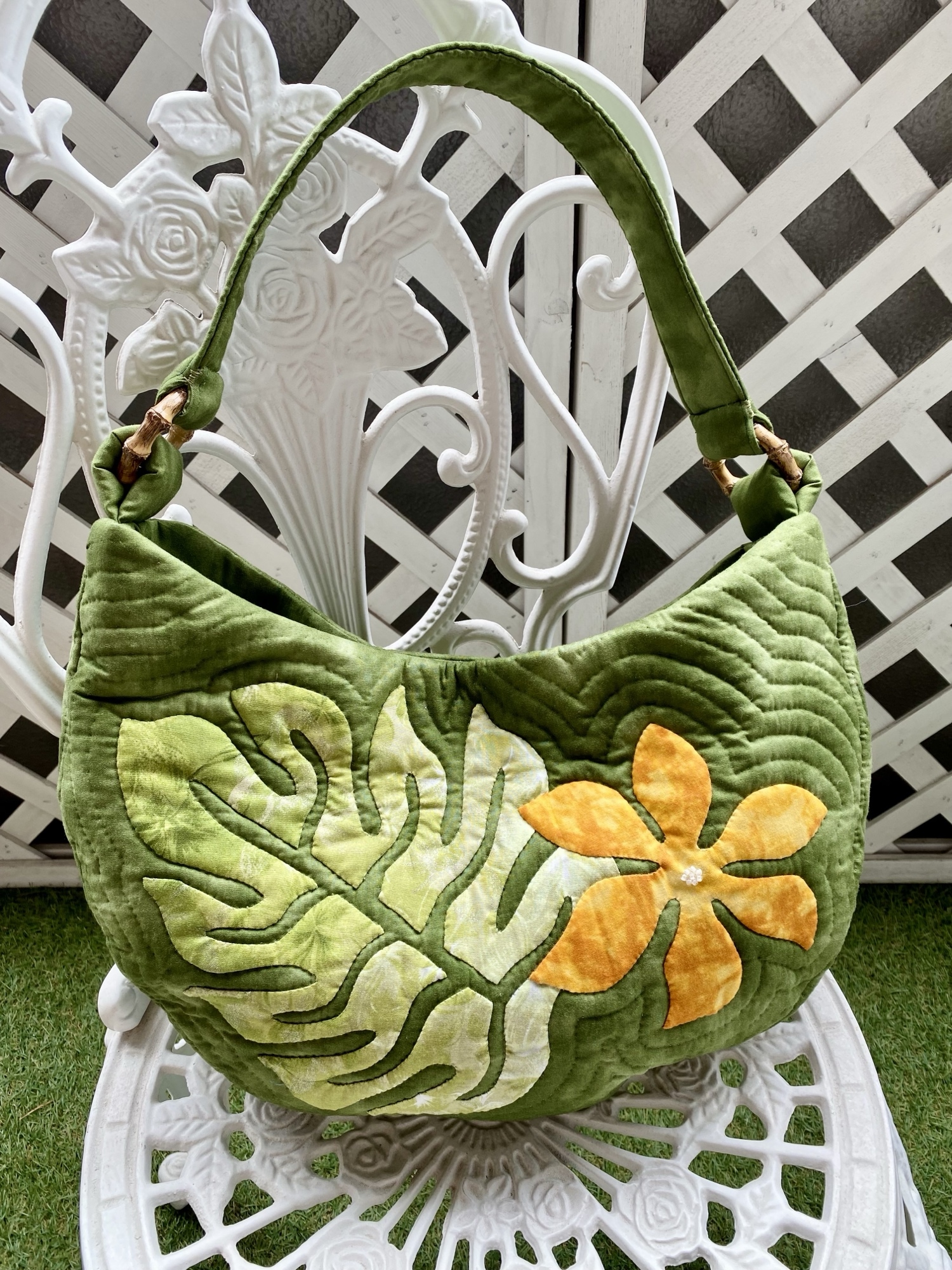 ハワイアンキルト☆ショルダーバッグ☆ハンドメイド 購入者が決まりました！ハンドメイド ハワイアンキルト