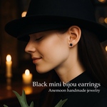 ブラックミニビジューピアス/イヤリング