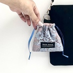 カラビナ付きミニ巾着ポーチ／イヤホン・薬・鍵・サプリメント・絆創膏・ゴミ入れ小物整理／バッグに下げたり／プチギフト