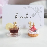 いちごのタルトレット＆紅茶のピアス/イヤリング♡ミニチュアスイーツ