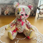 リバティマミーネオンハートの生地を使用して製作したミドルベア