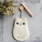 クリームリンクスねこのパスケース