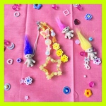お星様ドーン🌟ゆめかわビーズストラップ🌟🌈イエロー