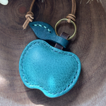 No 80🍎コロンと可愛いりんごのレザーチャーム 