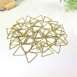 20㎜トライアングルフレーム(小)三角 50PCS　アンティークゴールド