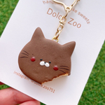 ねこ チョコパイ キーホルダー　／　フェイクスイーツ　樹脂粘土　