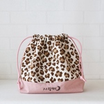 巾着(ヒョウ柄ベージュ系×くすみピンク)