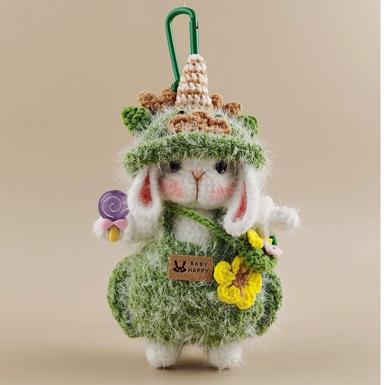 【新品】毛糸 手作り 編みぐるみ人形 キーホルダー バッグチャーム 誕生日プレゼント 卒業祝い 手作りの贈り物【キャンディうさぎ｜森のどうぶつシリーズ｜龍ちゃん ｜S Size】1体