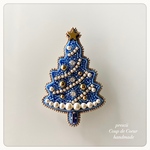 Christmas Tree blue 〜Coup de Coeur〜ビーズ刺繍ブローチ