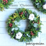 (ご予約受け付け中)　【直径約30cm】（生花）フレッシュコニファーとサツマ杉のクリスマスリース（ヨーロッパの伝統的手法で作る重厚なリース）フレッシュな香りに心癒されます♡