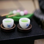 湯呑の緑茶（ミニサイズ）　１杯　ミニチュア