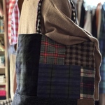 秋冬パッチバッグ 肩掛け　ネイビー系 トートバッグ ハンドメイドバッグ