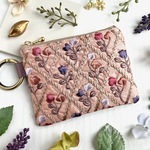 インド刺繍生地のティッシュケース付きミニポーチ カラビナ付き サーモンピンク