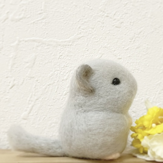 うるうるおめめのロボロフスキーハムスター 羊毛フェルト