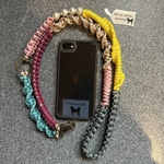 マルチ編みショルダーストラップ　カラフルパール　スマホショルダーストラップ　手編み　パラコードストラップ
