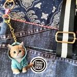 水色フードパーカー茶トラ猫ちゃん/アクリル両面プリントチャーム/バッグチャーム/キーホルダー/RUBEN/検索