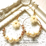 パール＆フラワー♡おっとりフープピアス＊。