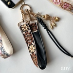 18日(土)21時🕘〜販売🌿インド刺繍リボン🎗️ハンドストラップ⑱  バッグチャームにも♡  キーホルダー🔑　バッグチャーム     2,380円