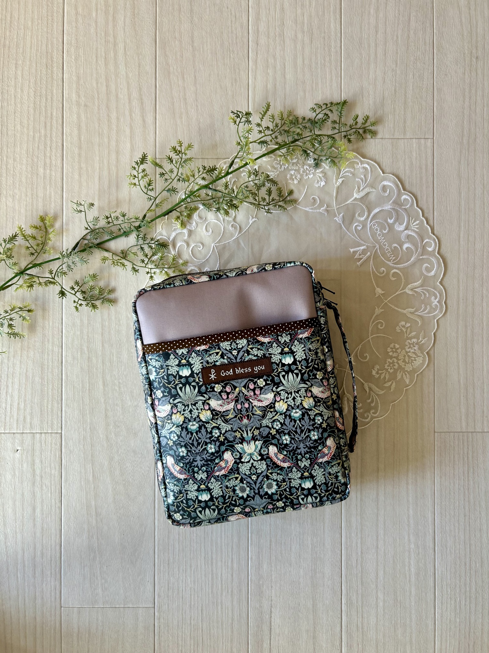 バイリンガル聖書カバー - chikurin | minne byGMOペパボ 国内最大級の