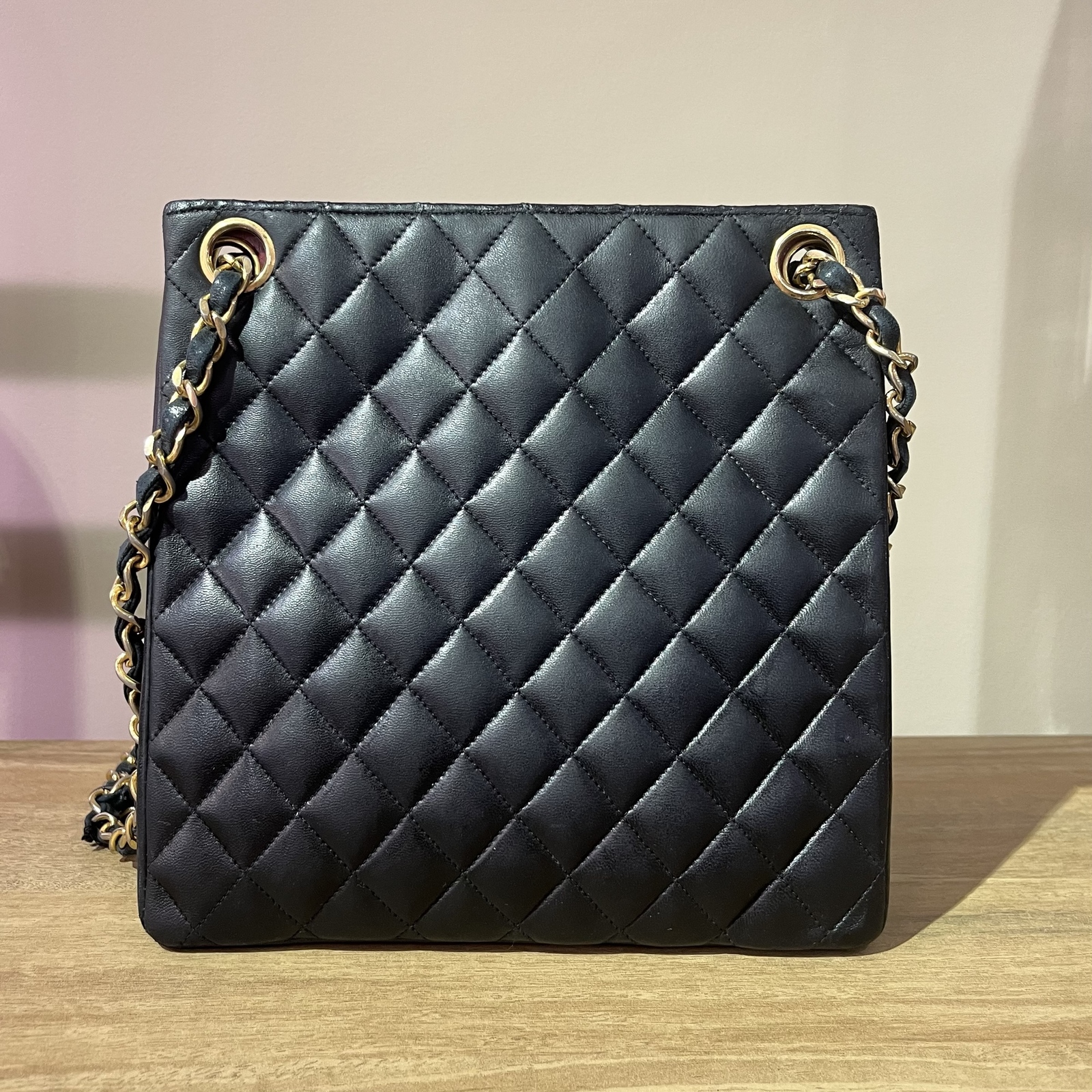 限定価格【VINTAGE CHANEL 】マトラッセ レザーシングルチェーン