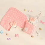 名入れ可♪mini ハンカチ　うさちゃん（ピンクのプチリボン柄）