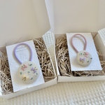 やさしく舞う蝶々手刺繍ヘアゴム2点セット　送料無料　ギフト　ホワイトパステル